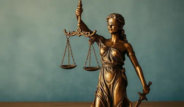 the statue of lady justice from Houston Lemon Law Lawyer A in Houston, TX - consumer Protection Lawyer